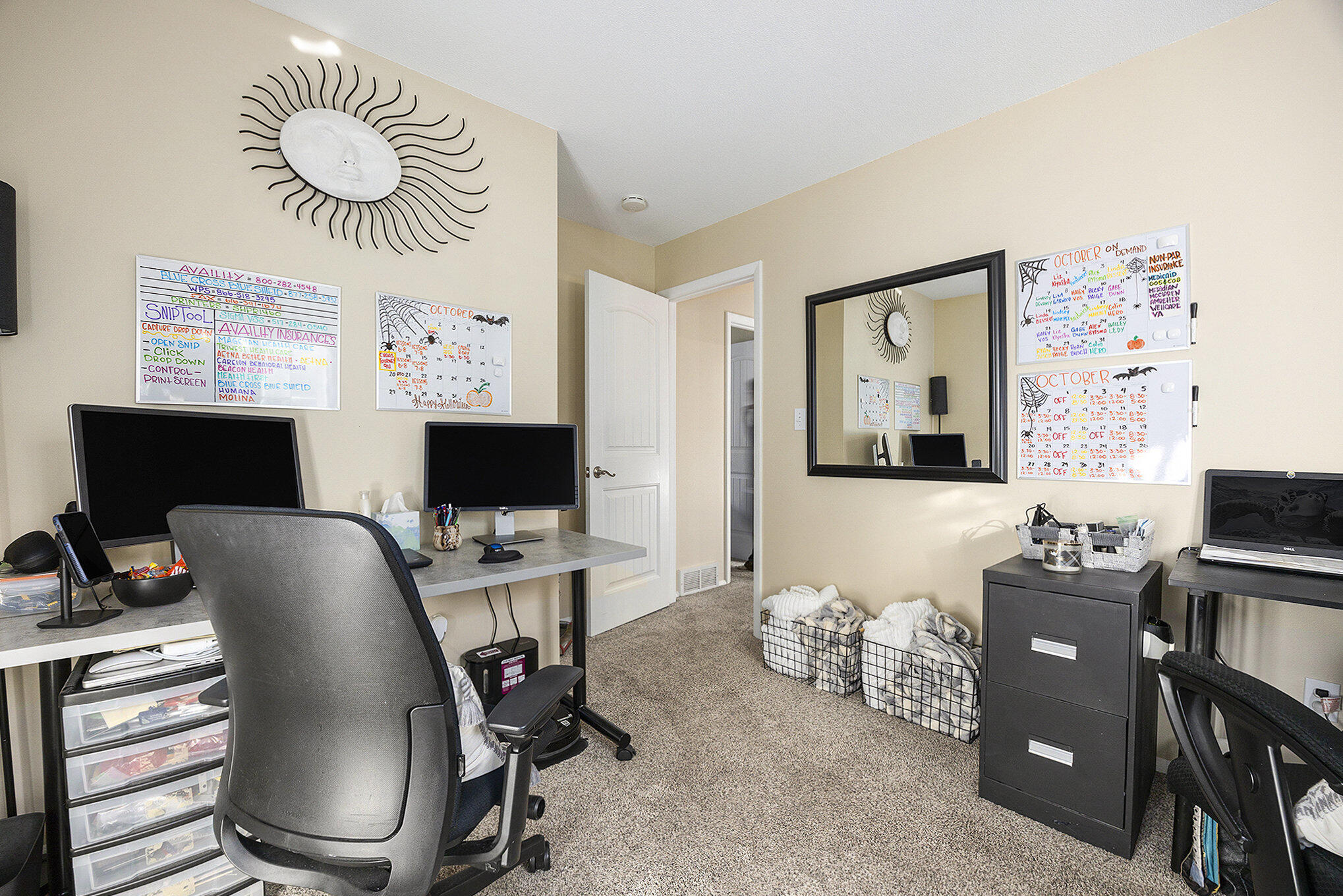 11071/ 11073 Mountain Ash Avenue NW