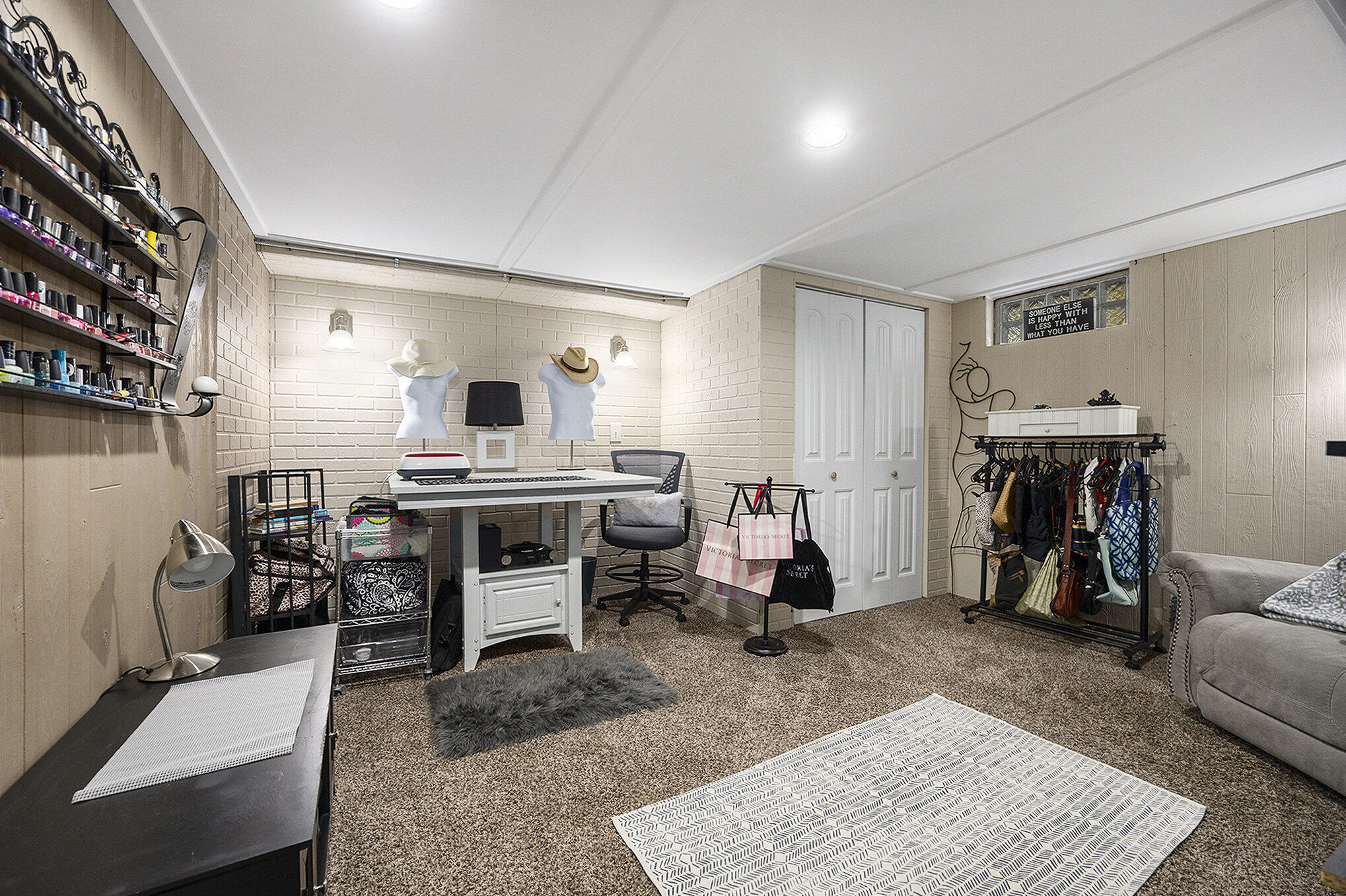 11071/ 11073 Mountain Ash Avenue NW