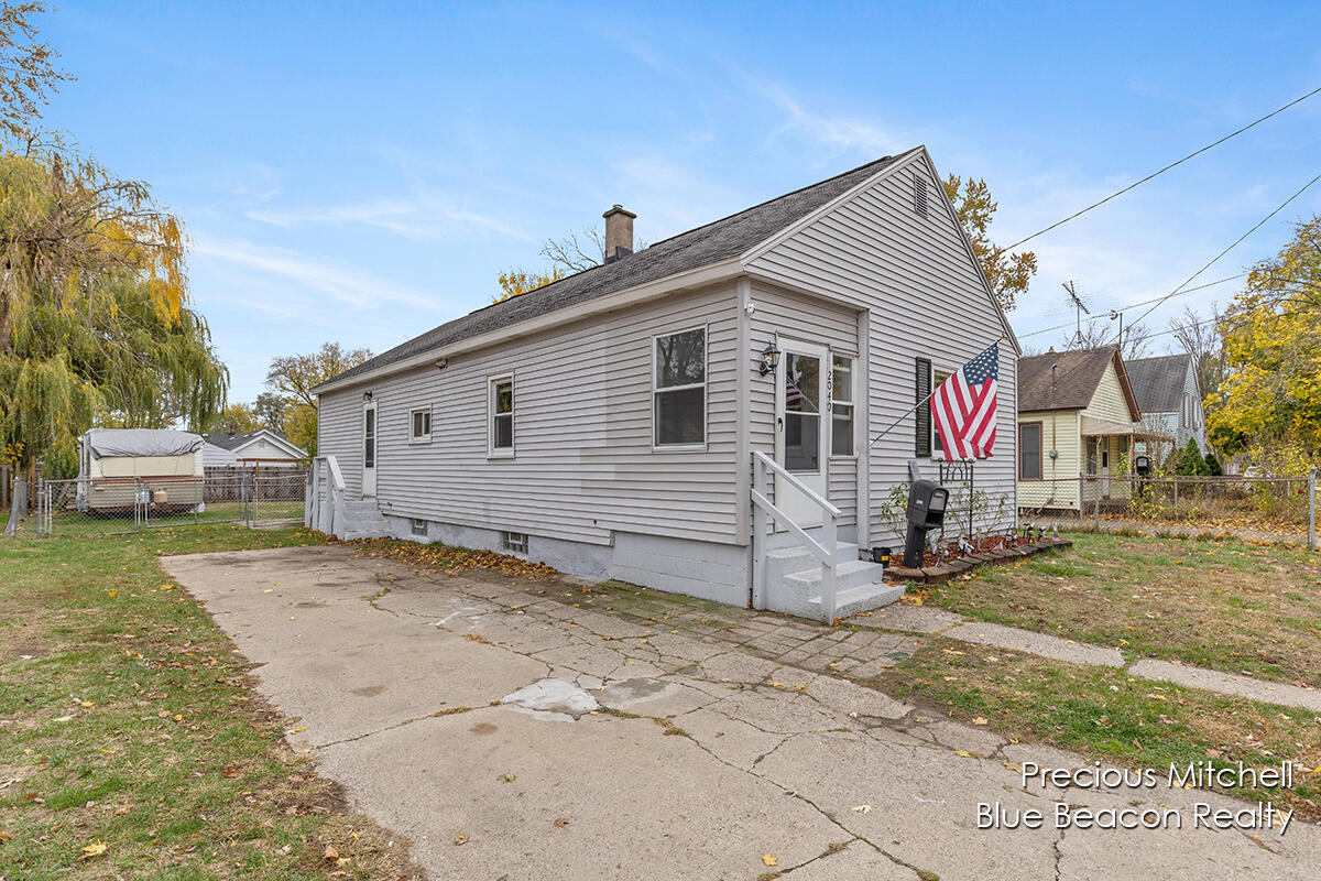 2040 Johanna Avenue SW