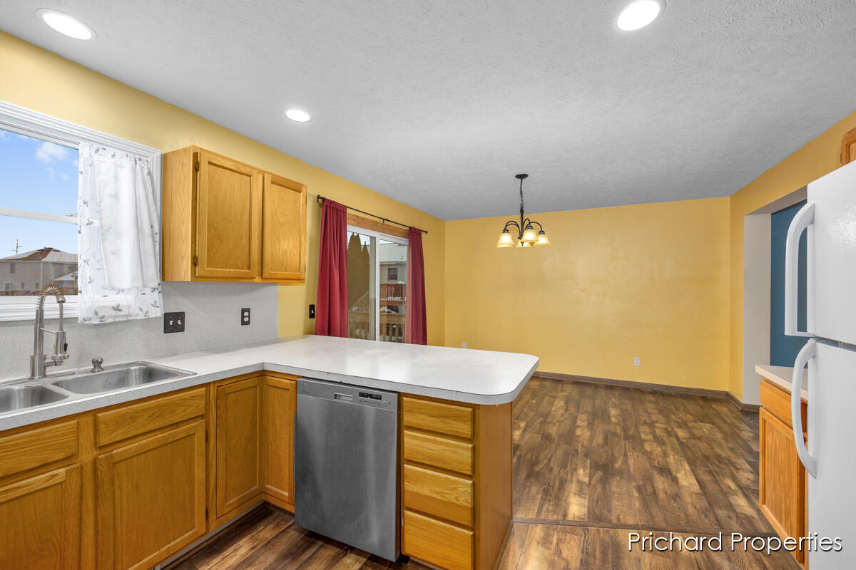 1841 Steam Engine Street SE