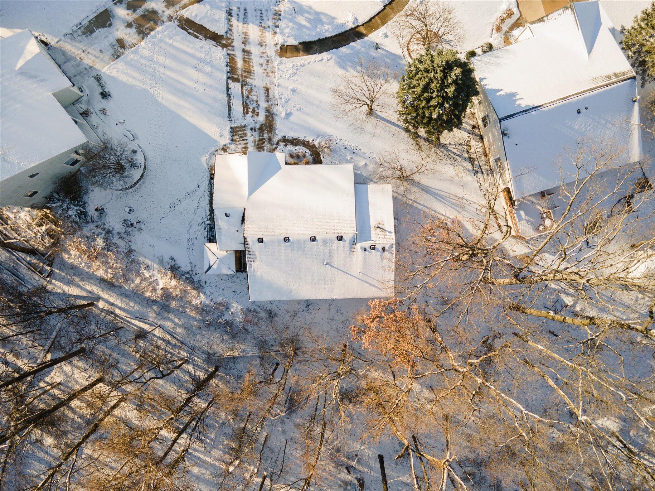 4238 Summerwind Avenue NE