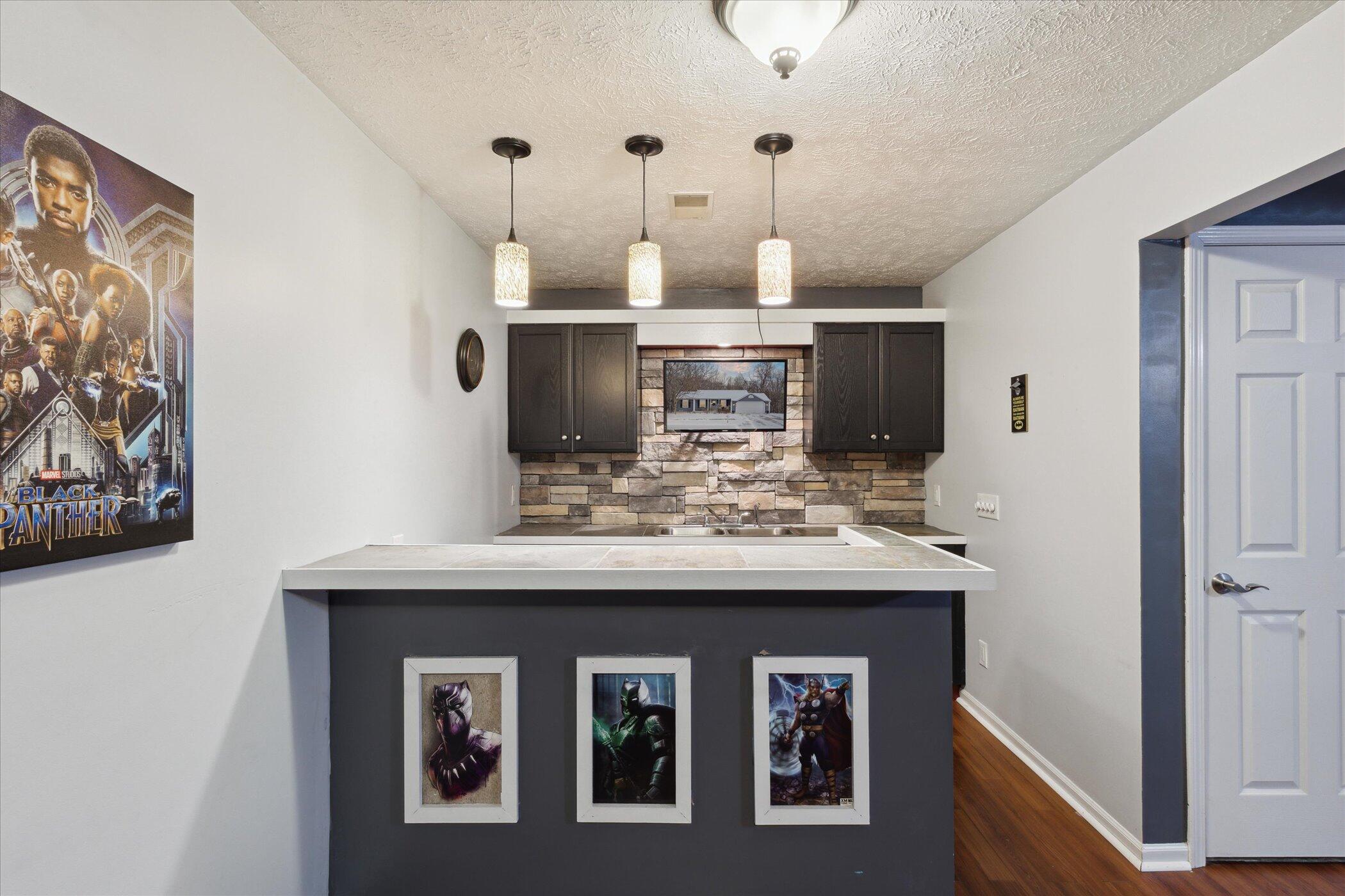 4238 Summerwind Avenue NE