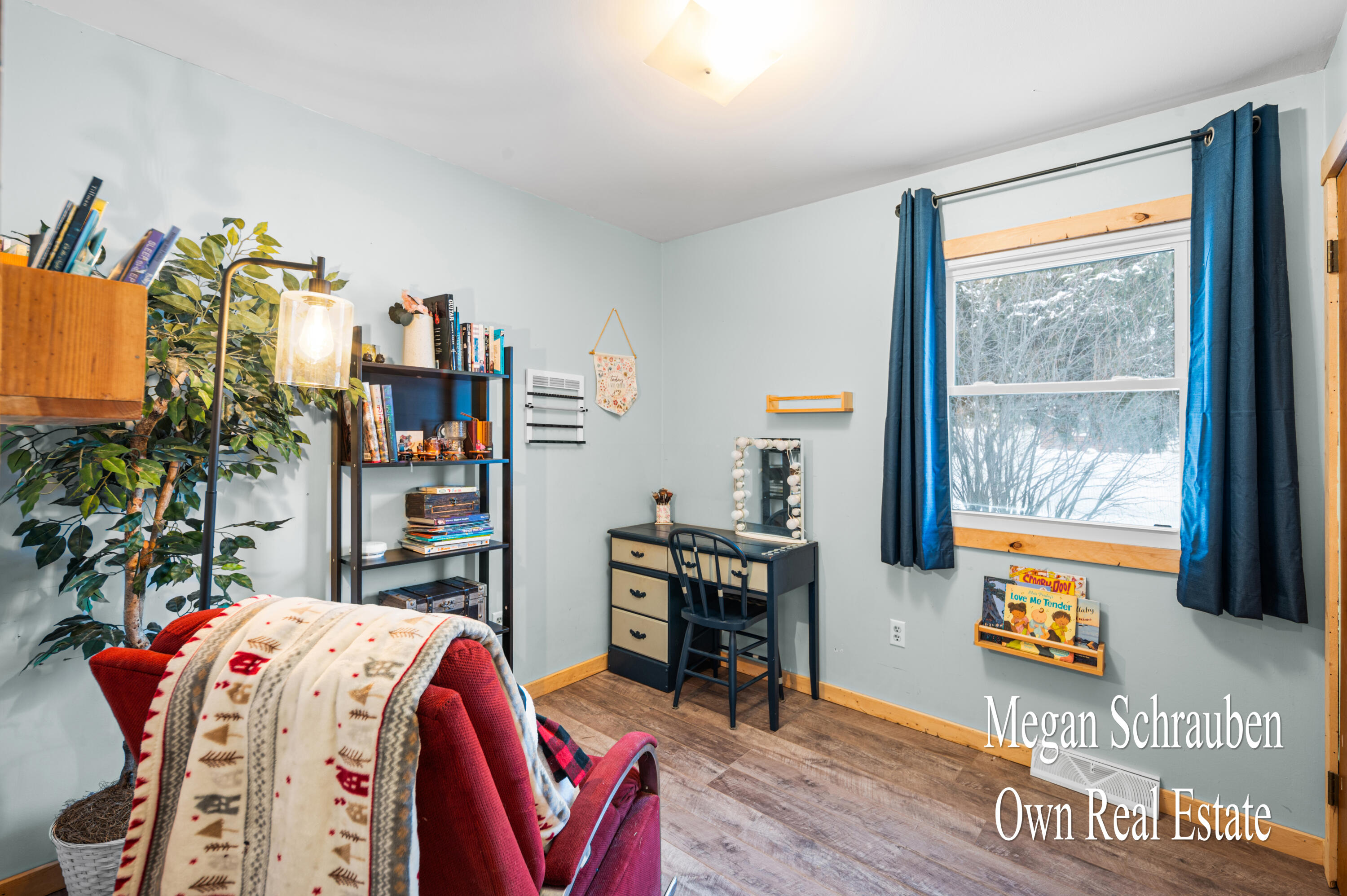 2533 Greenings Avenue NE