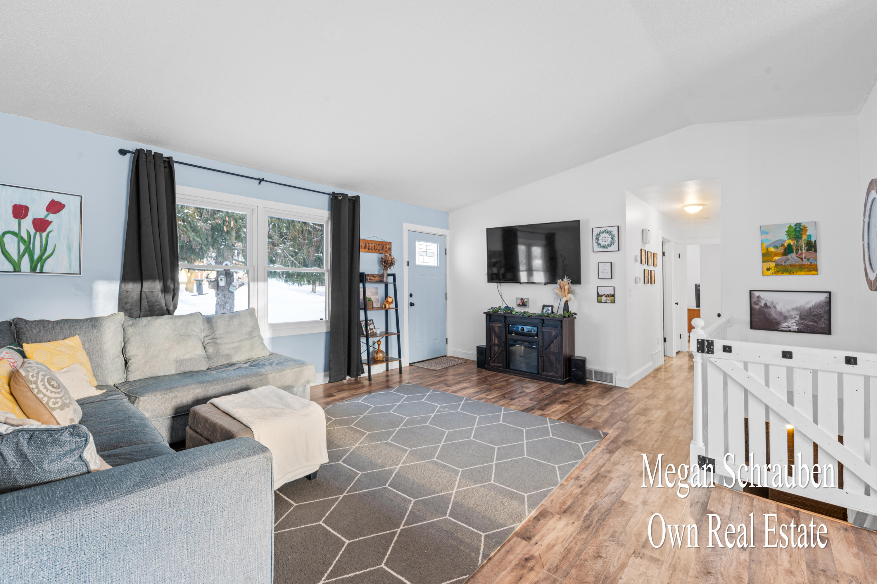 2533 Greenings Avenue NE