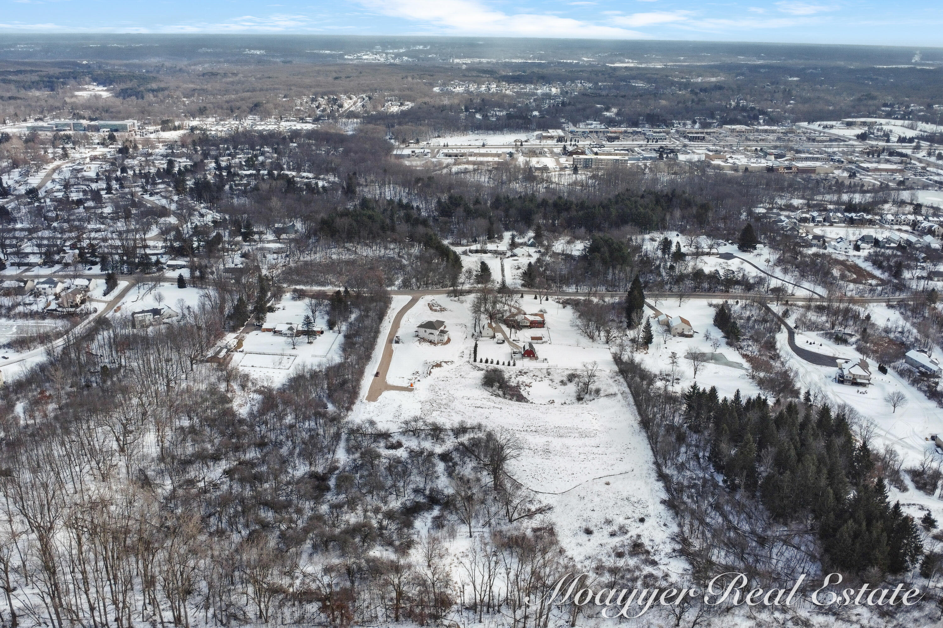 2700 Miracle Lane NE