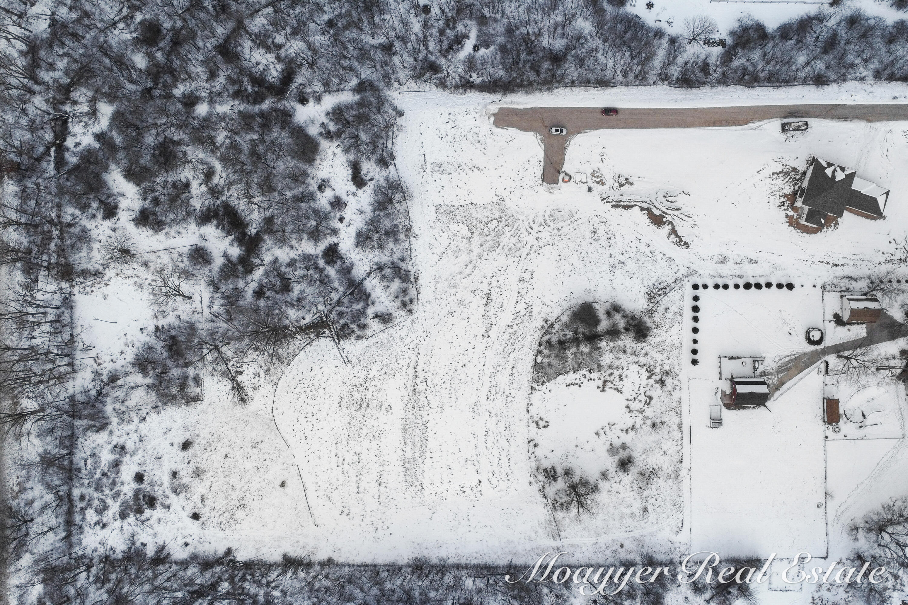 2700 Miracle Lane NE