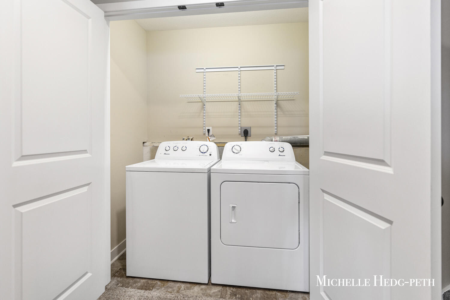 3234 Birch Creek Court SE