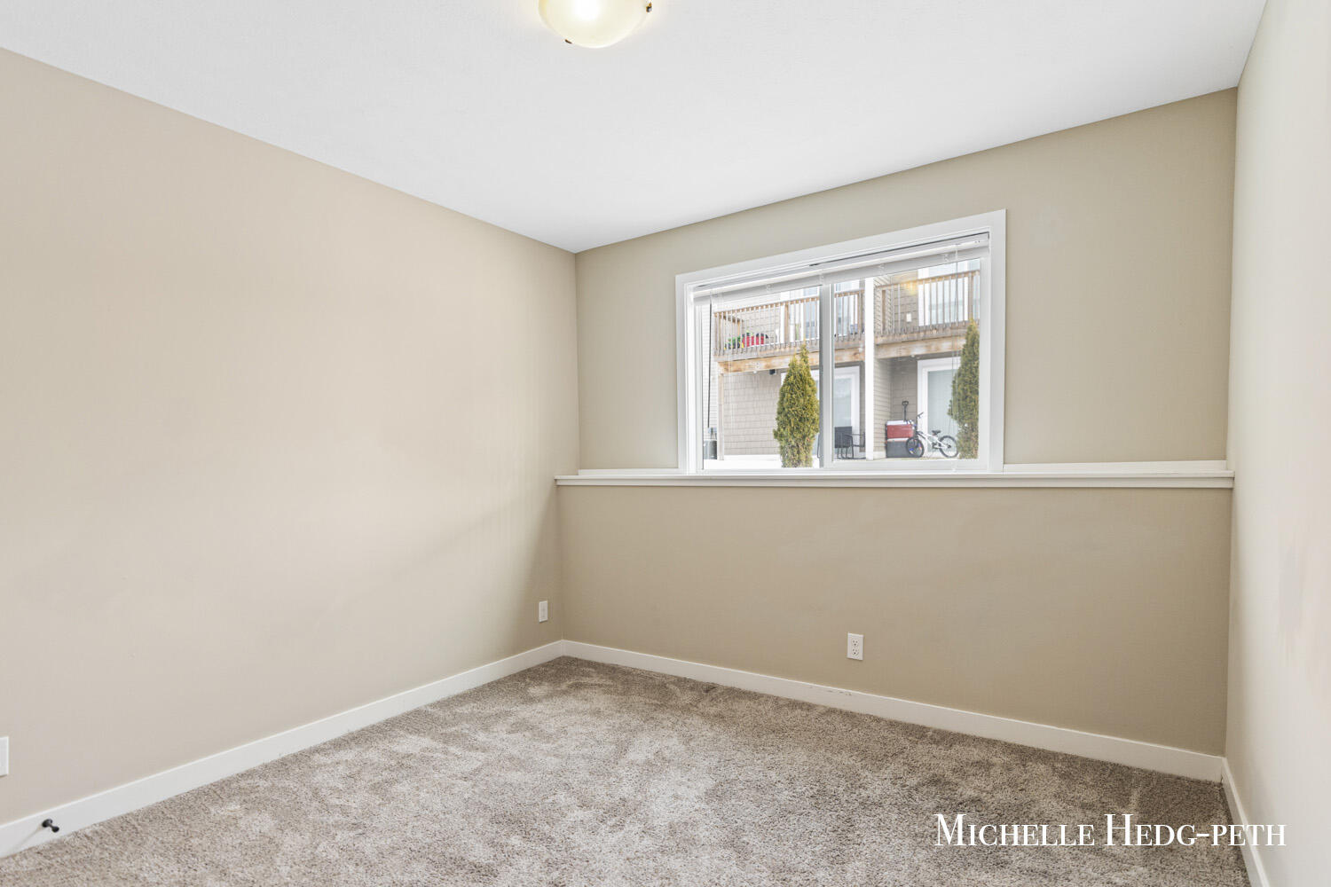 3234 Birch Creek Court SE