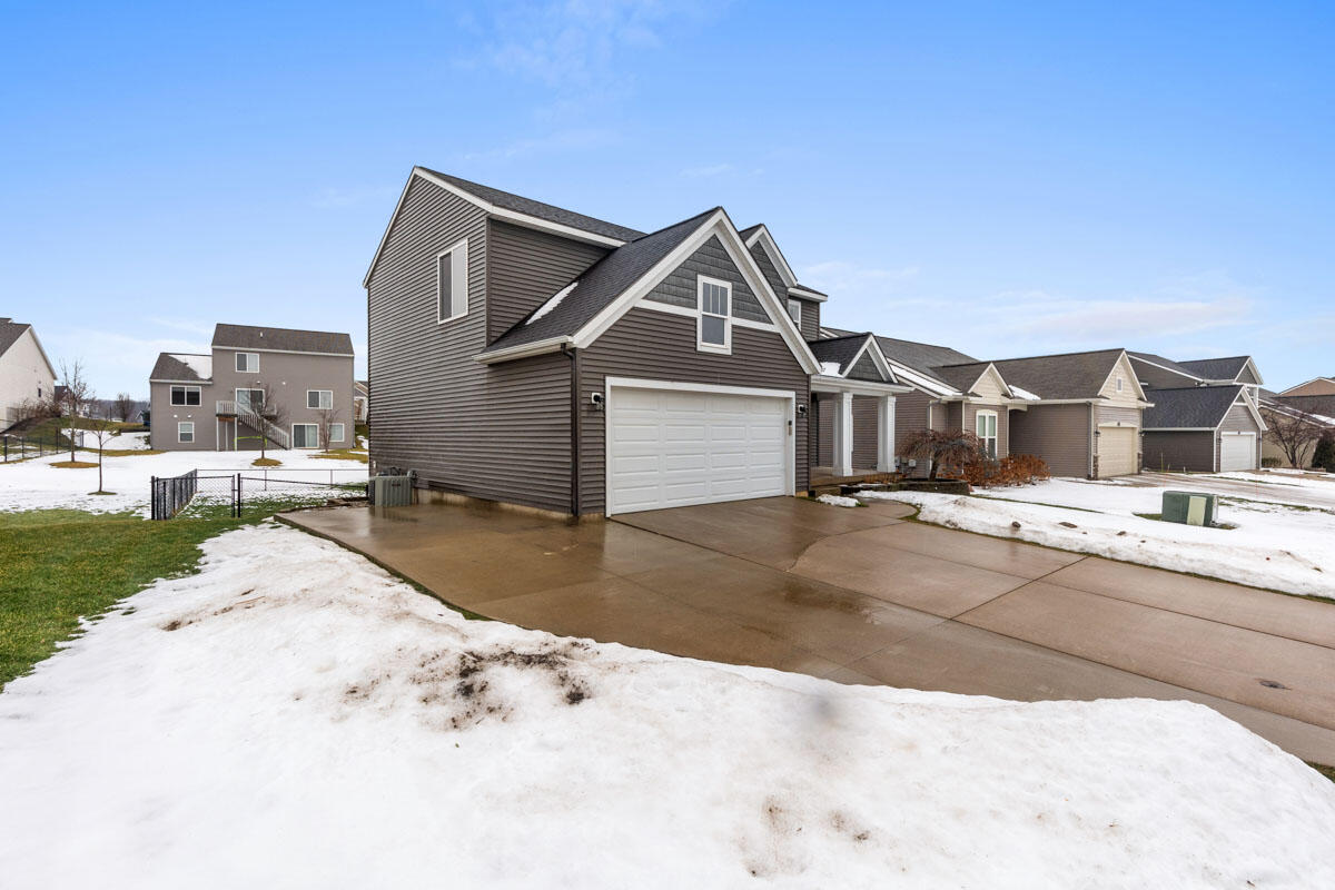 1000 Cobblestone Way Drive SE