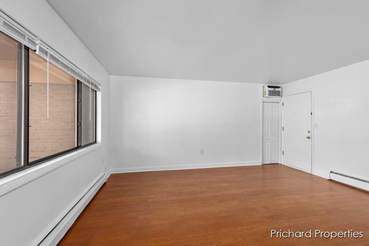 23 College Avenue SE, 13