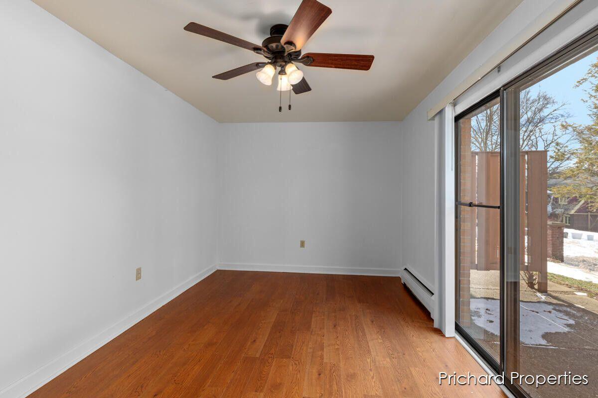 23 College Avenue SE, 13