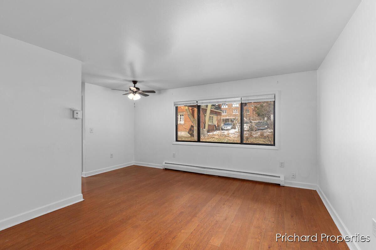 23 College Avenue SE, 13