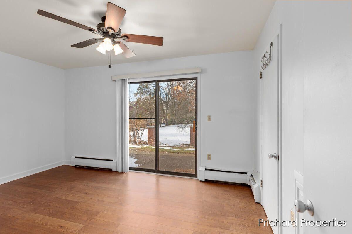 23 College Avenue SE, 13