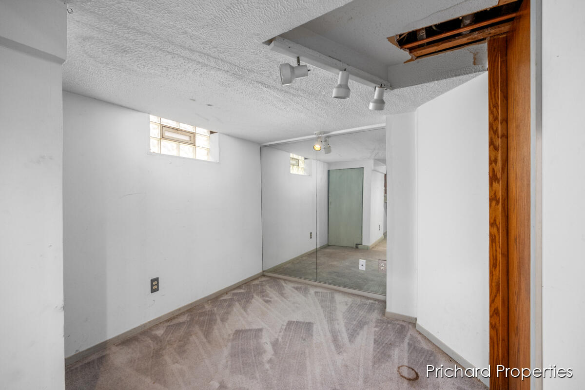 1841 Martin Avenue SE