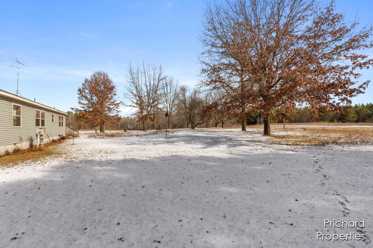 6244 13 Mile Road