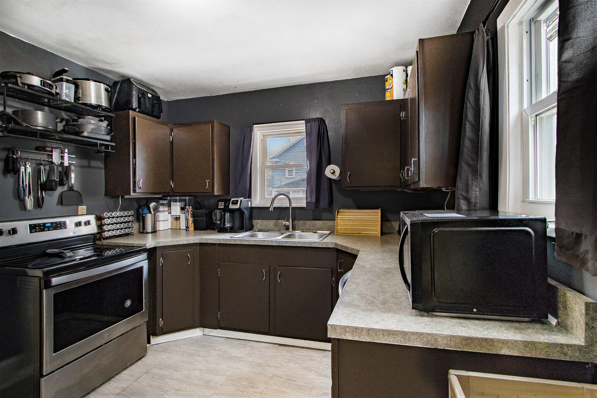 448 E Stockbridge Avenue