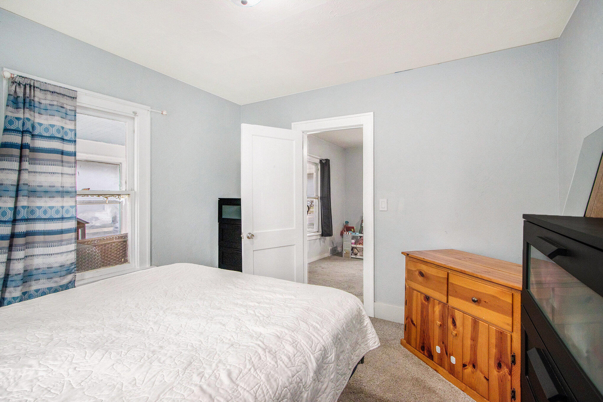 448 E Stockbridge Avenue