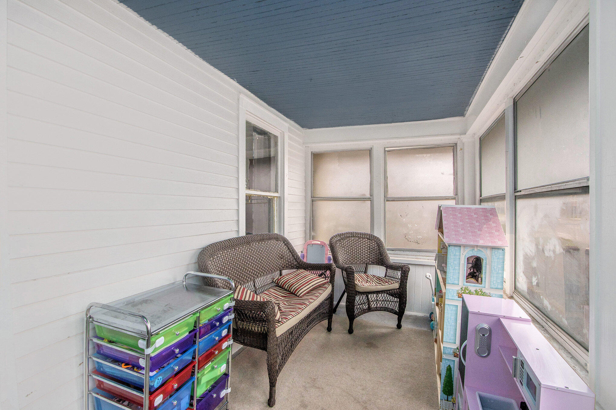 448 E Stockbridge Avenue