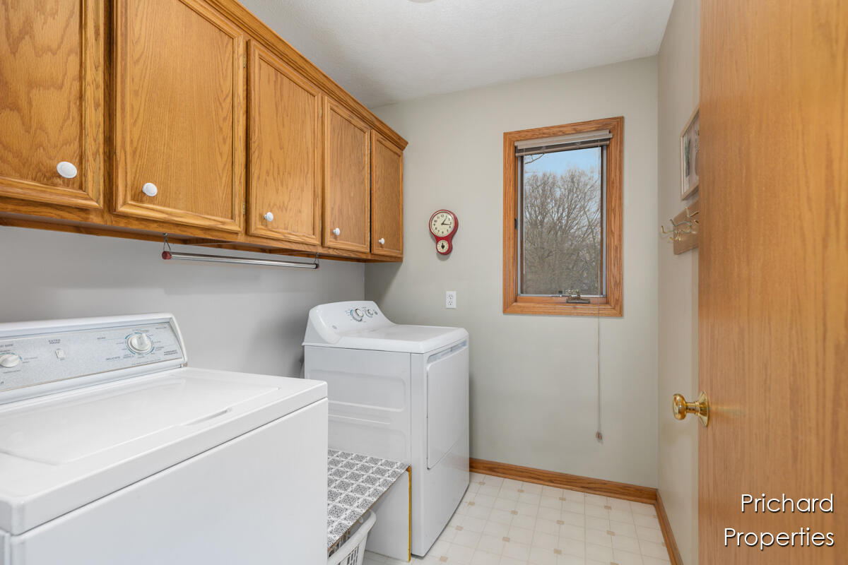 2488 Bowenton Place SW