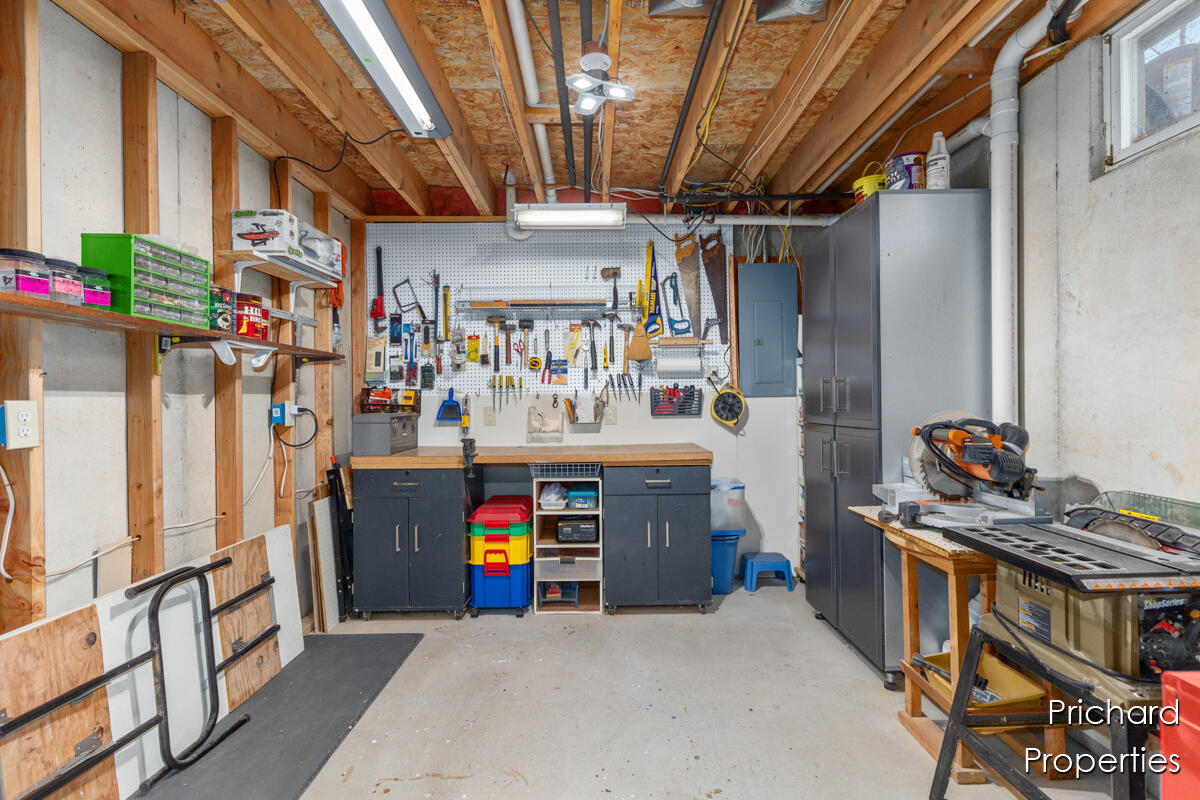 2488 Bowenton Place SW