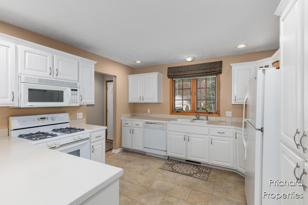 2488 Bowenton Place SW