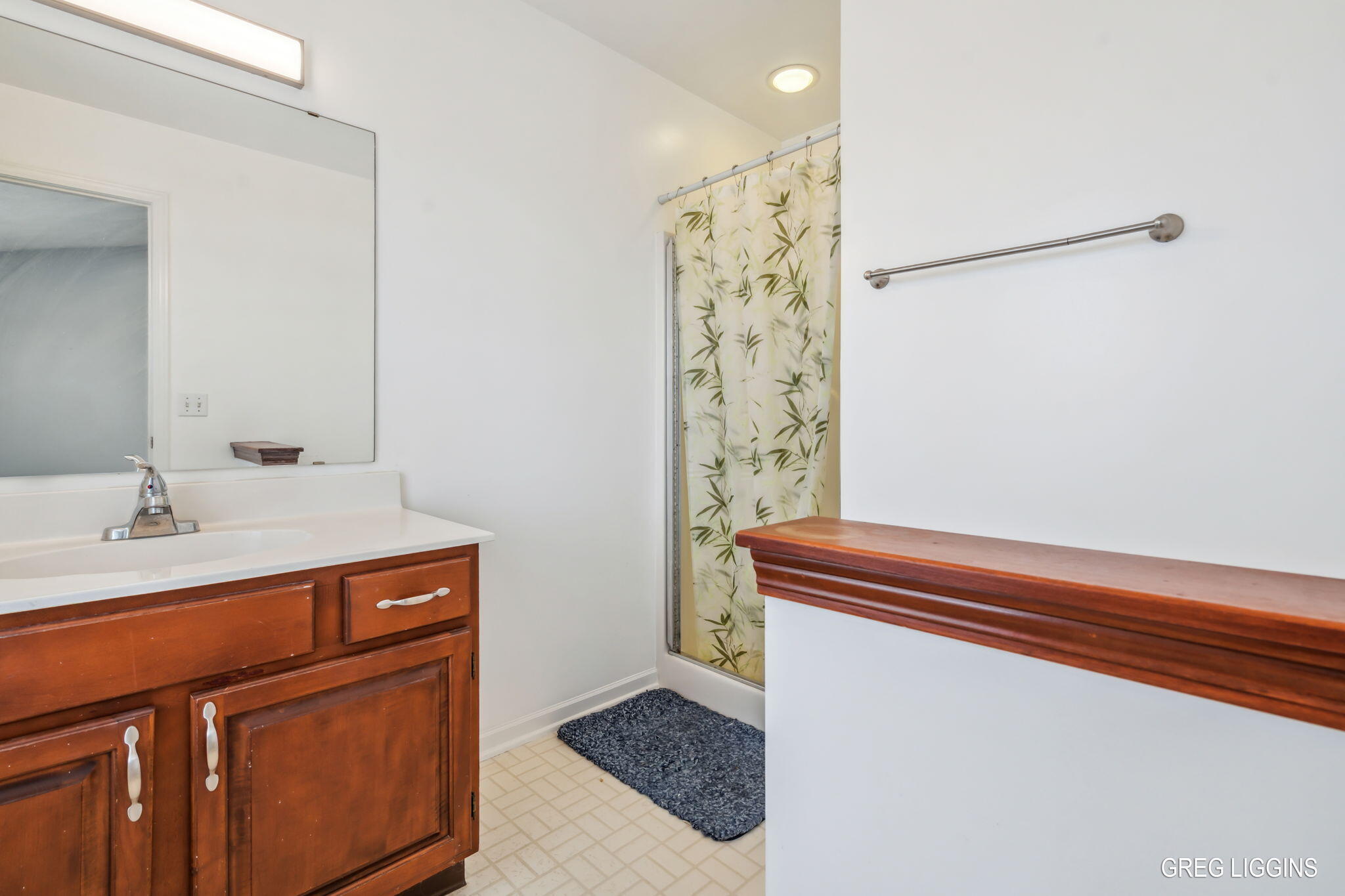 4722 Brookmeadow Drive SE