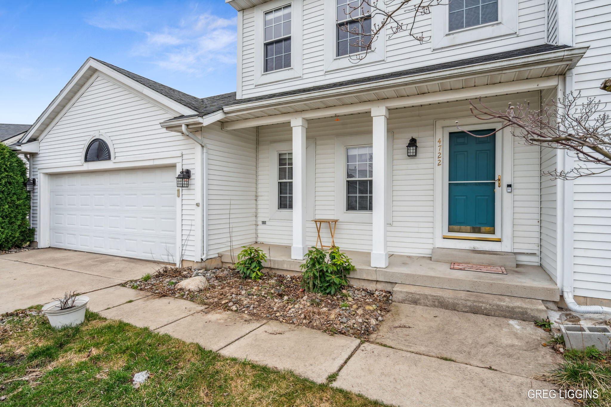 4722 Brookmeadow Drive SE