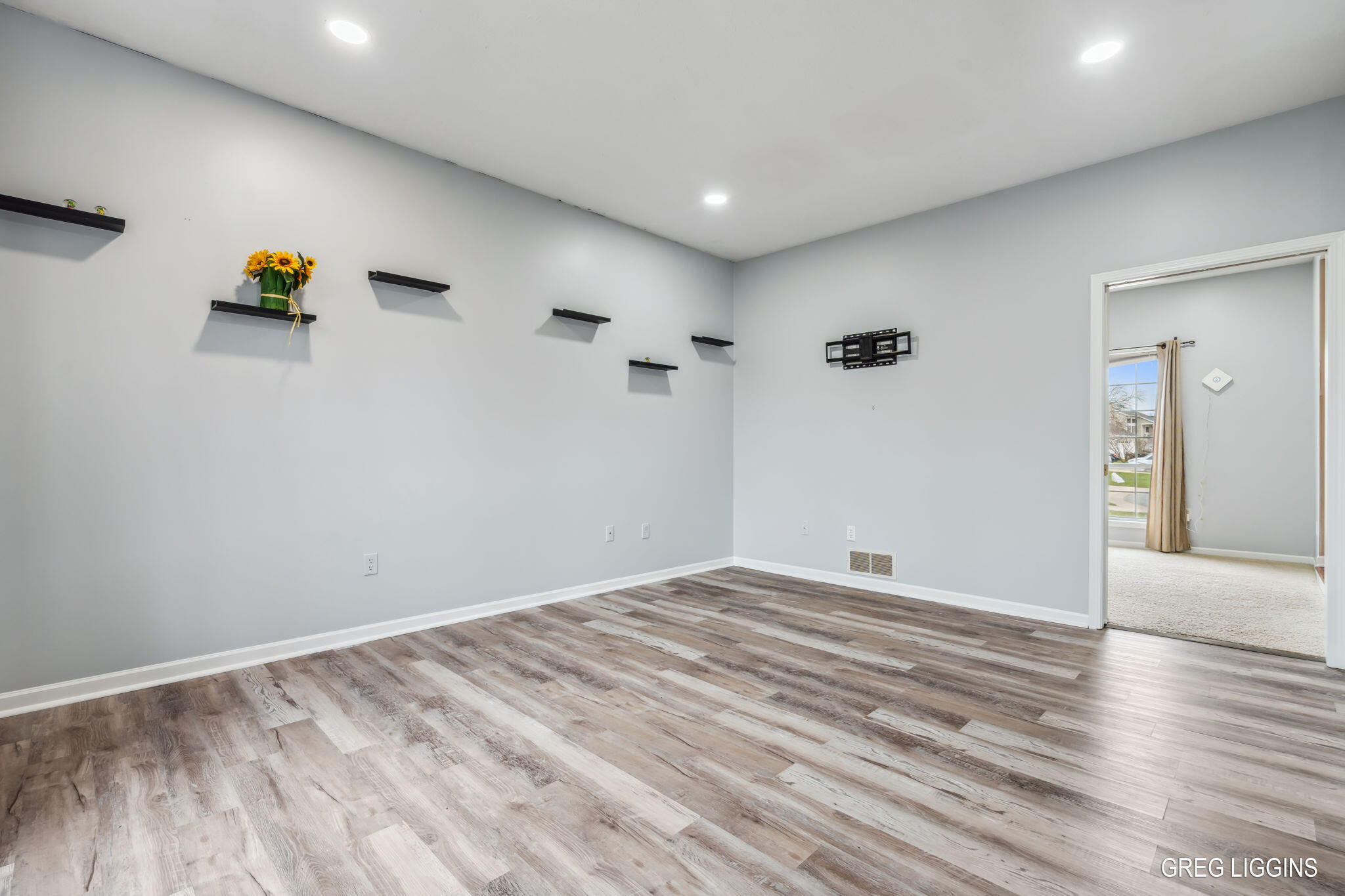 4722 Brookmeadow Drive SE