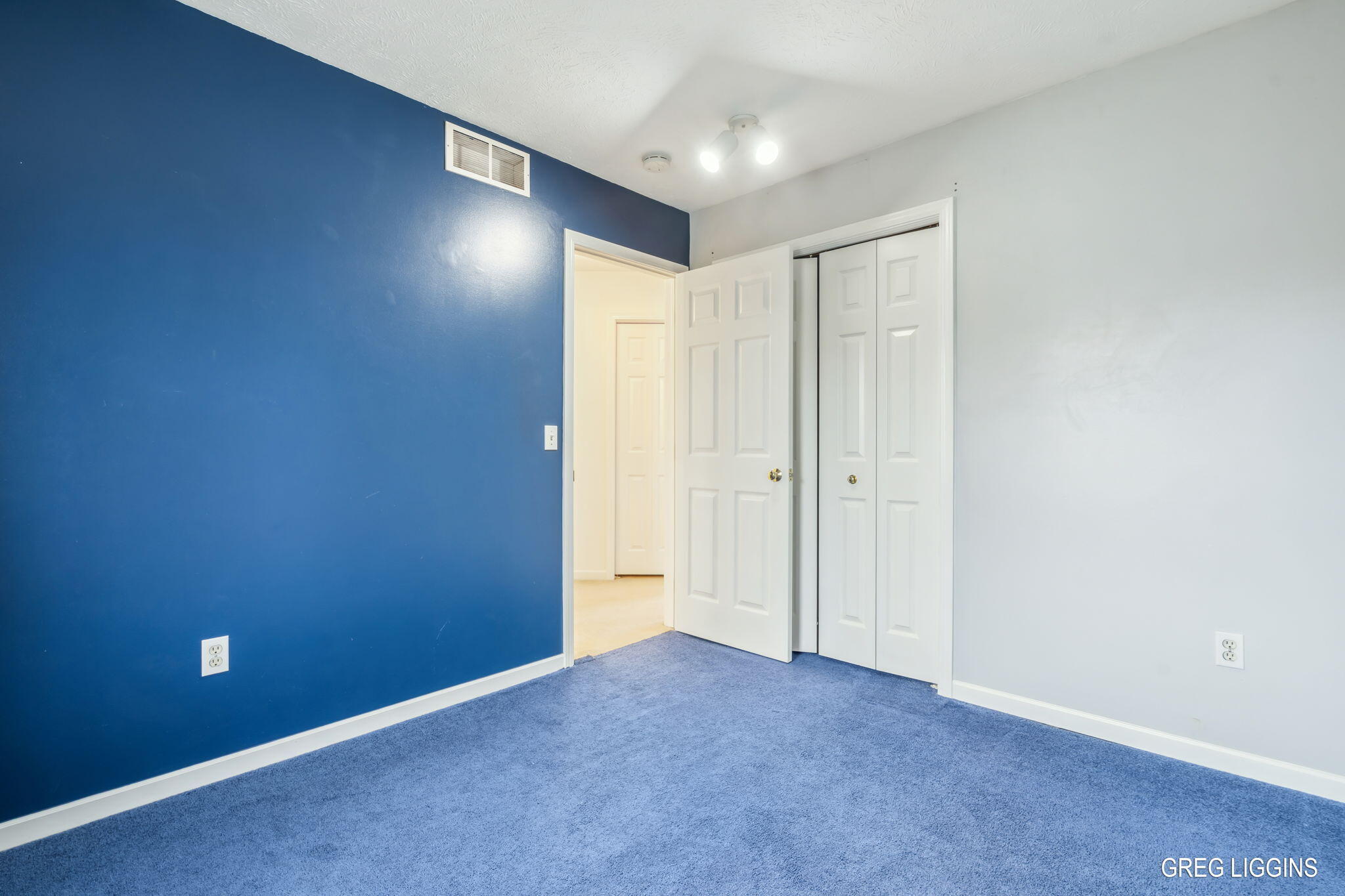 4722 Brookmeadow Drive SE