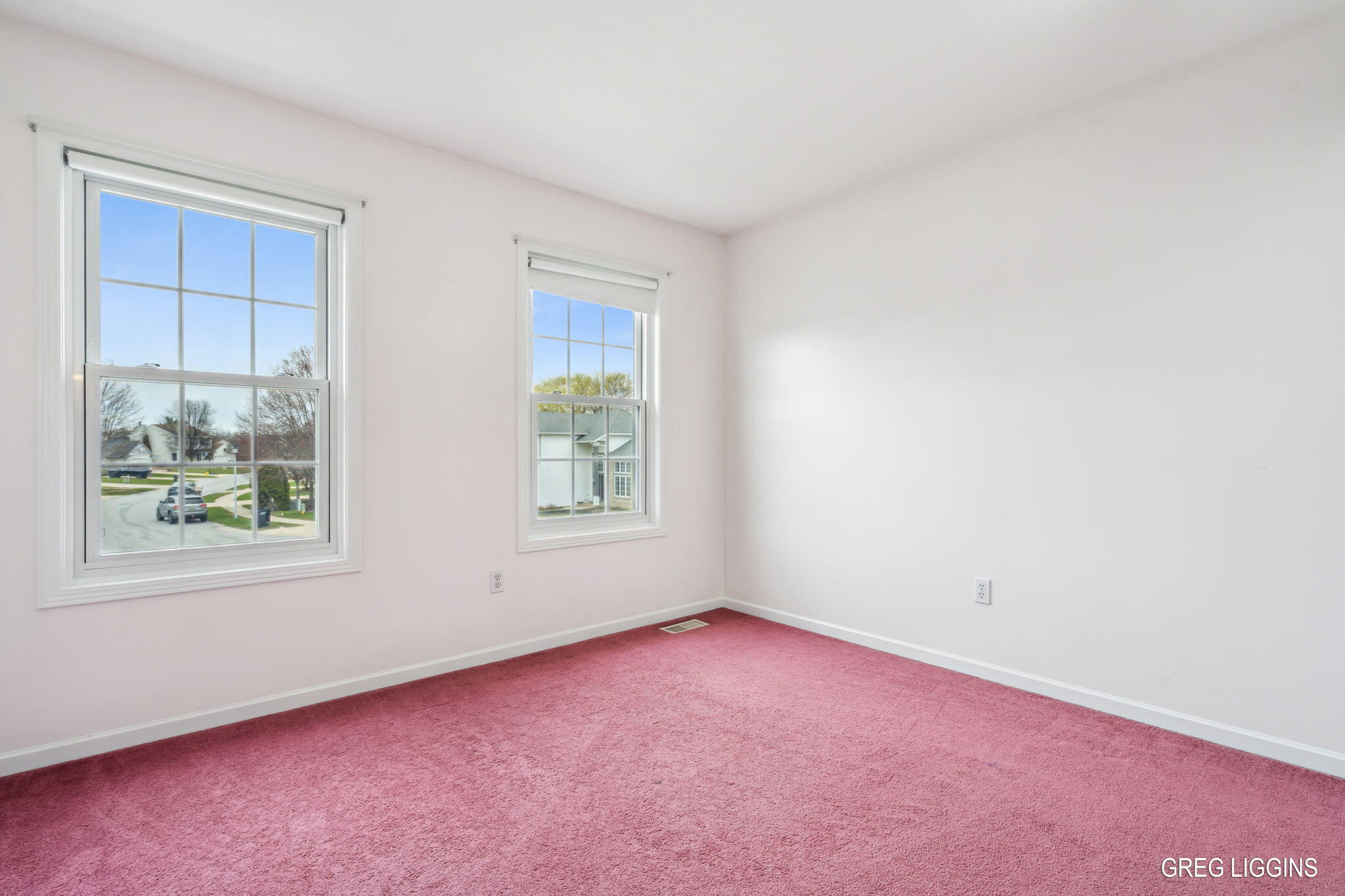 4722 Brookmeadow Drive SE