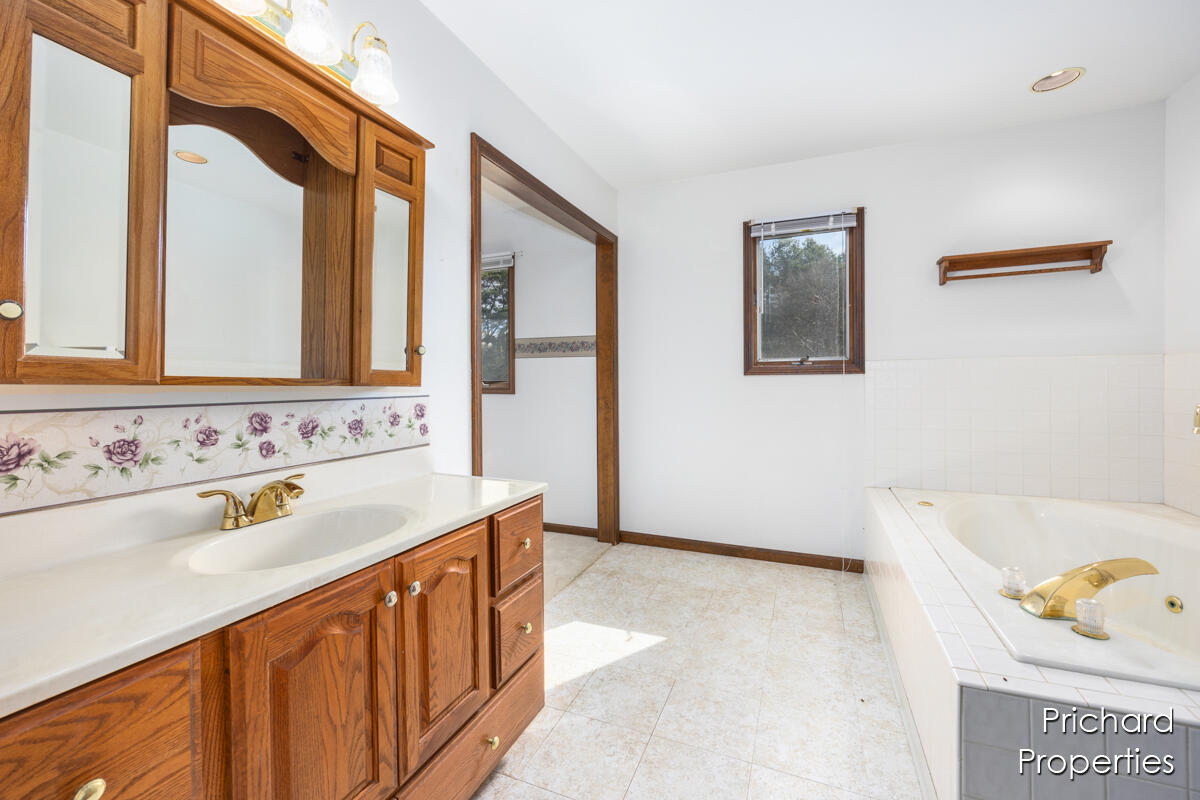 2461 1/2 56th Street