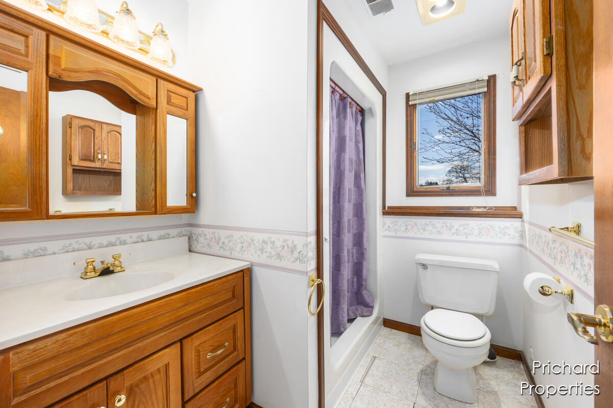 2461 1/2 56th Street