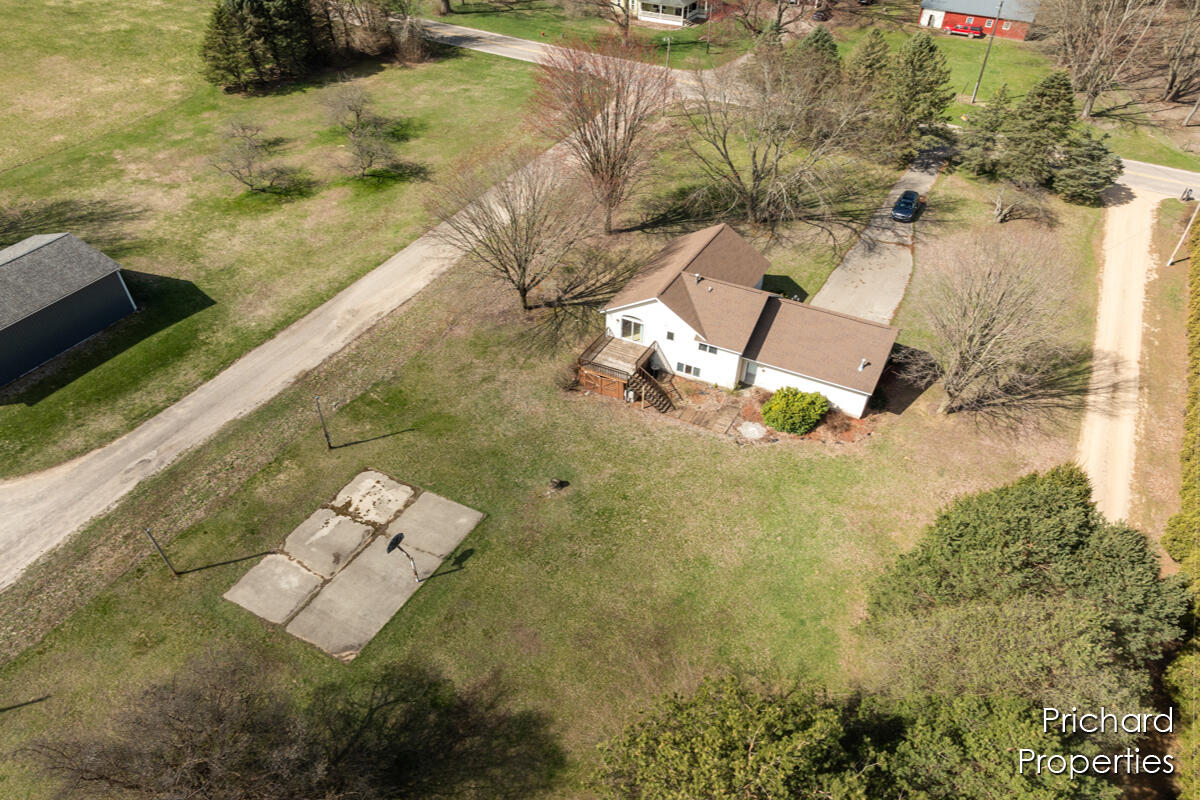 2461 1/2 56th Street