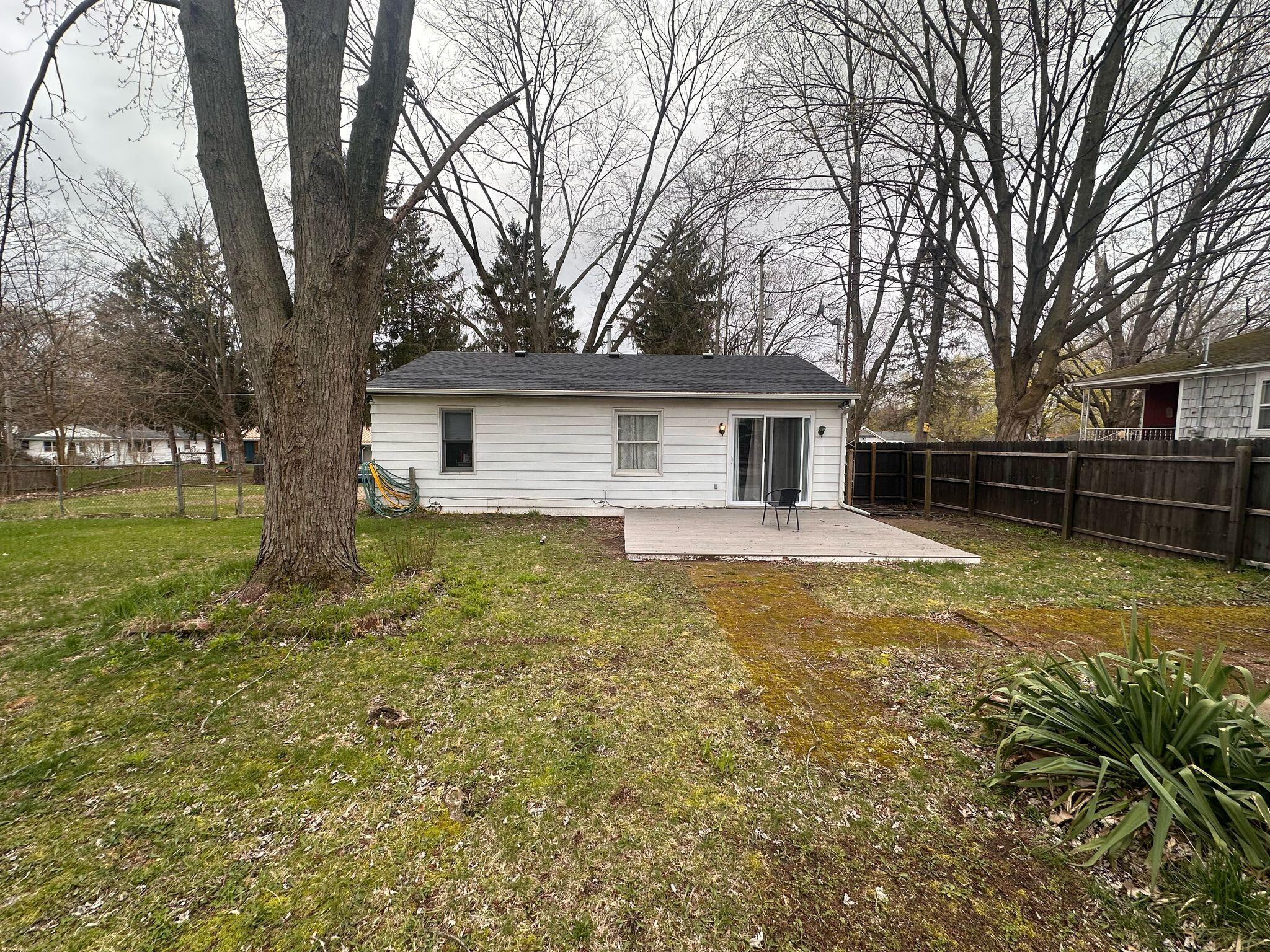 3734 Standish Avenue NE