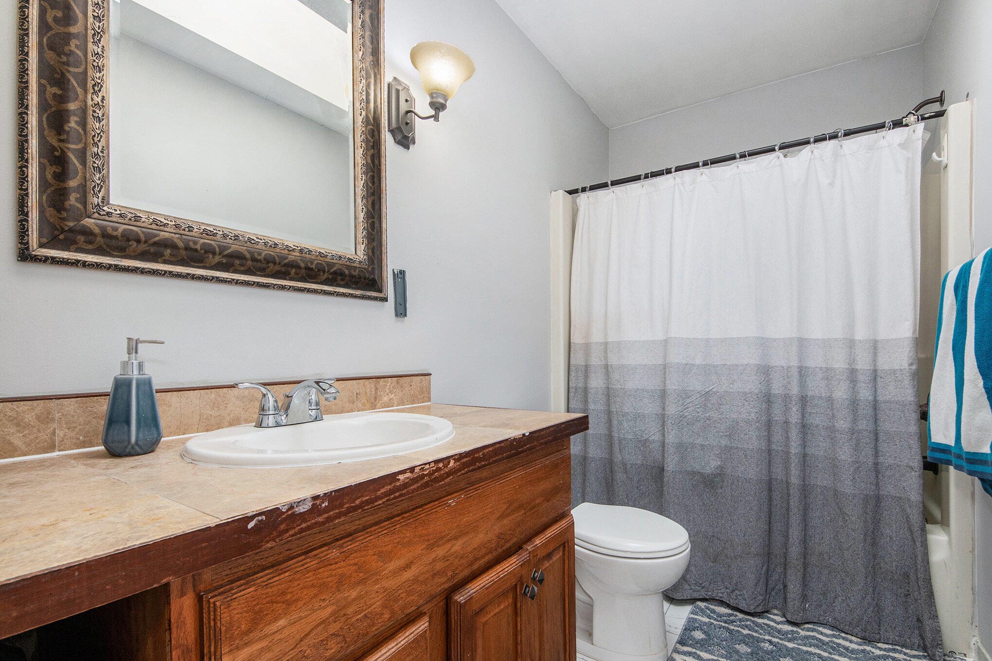 734 Springwood Drive SE