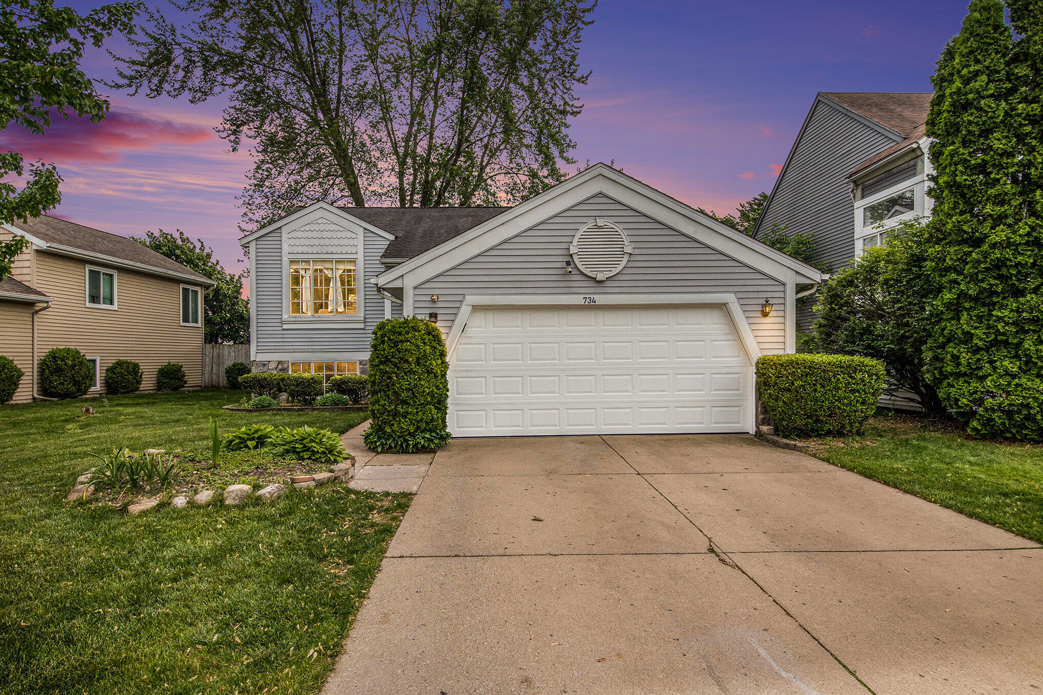 734 Springwood Drive SE