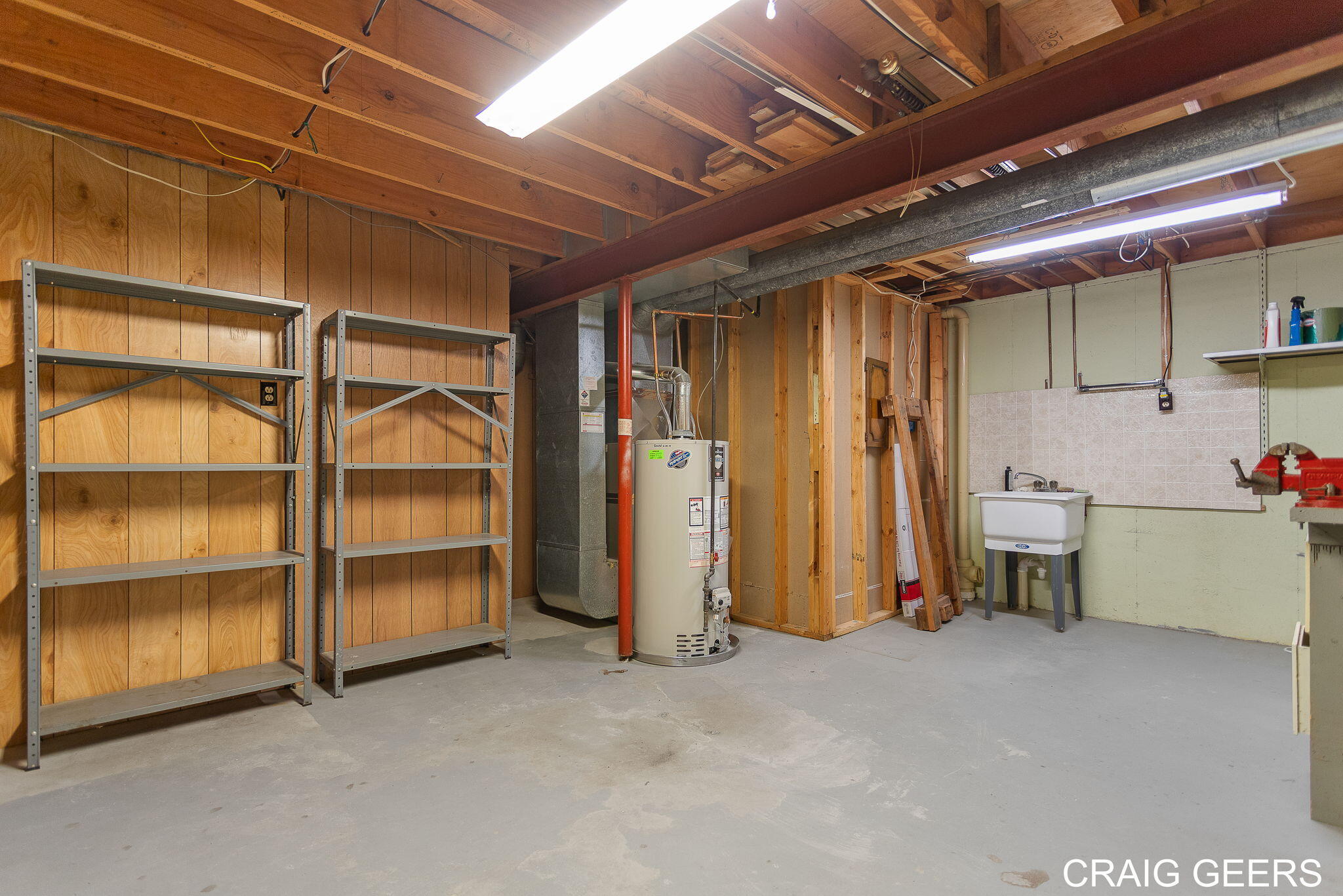 1061 Village Lane, 235