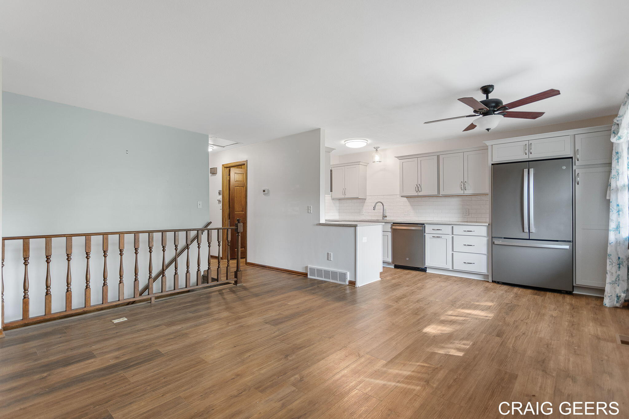 1061 Village Lane, 235