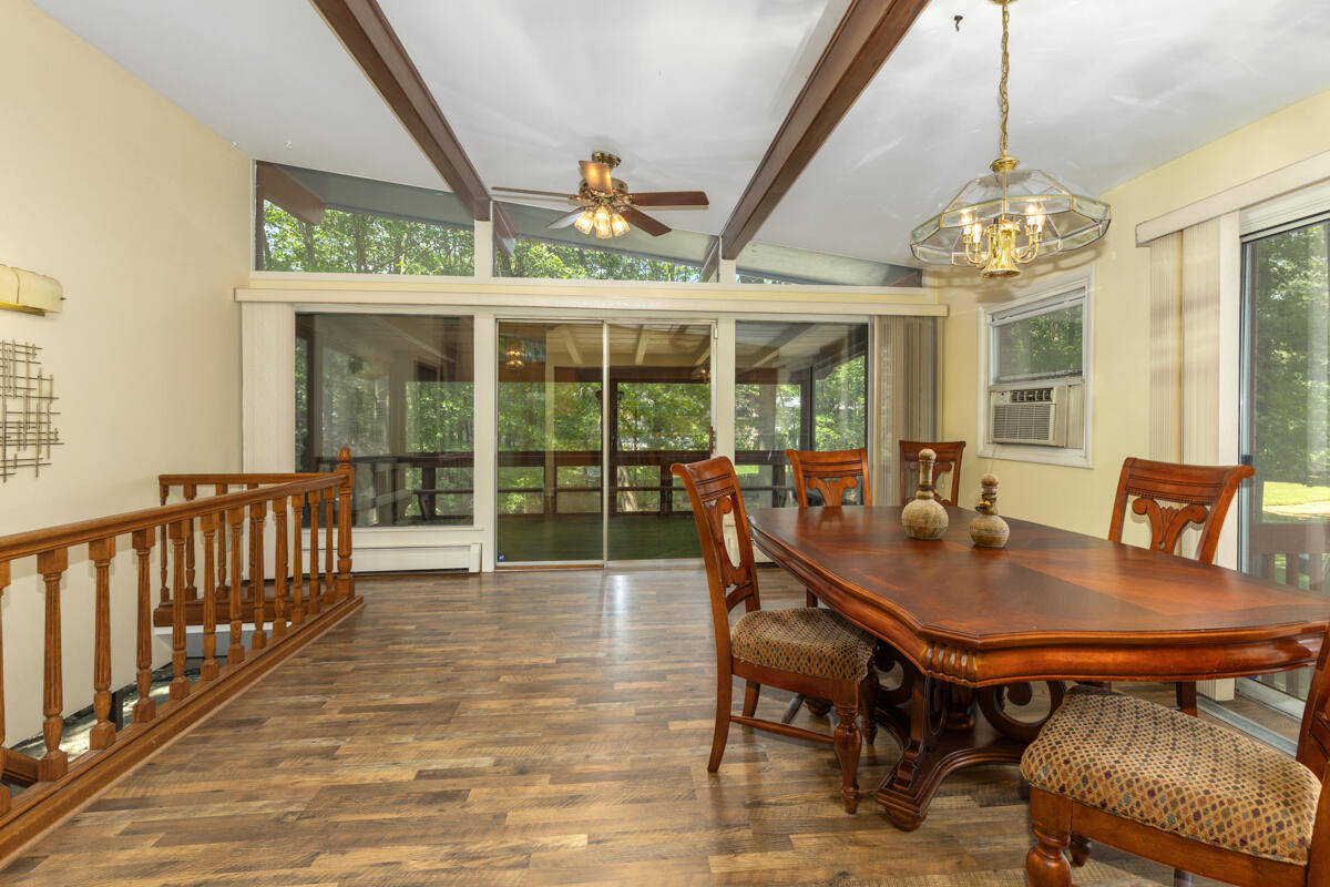 4675 Grenadier Drive SW