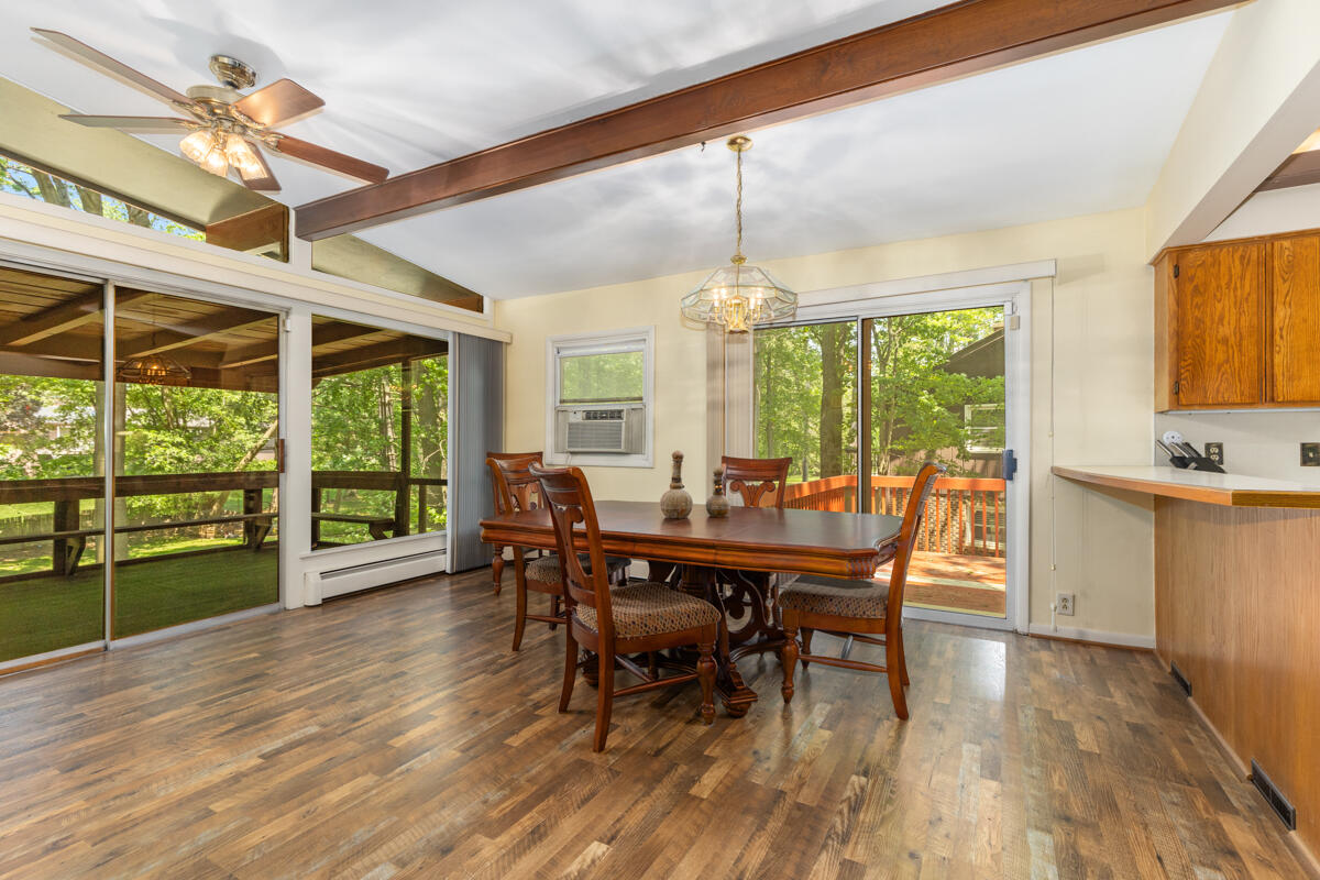 4675 Grenadier Drive SW