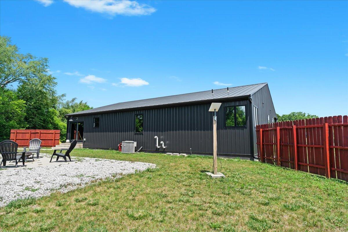 7499 Mathews Road