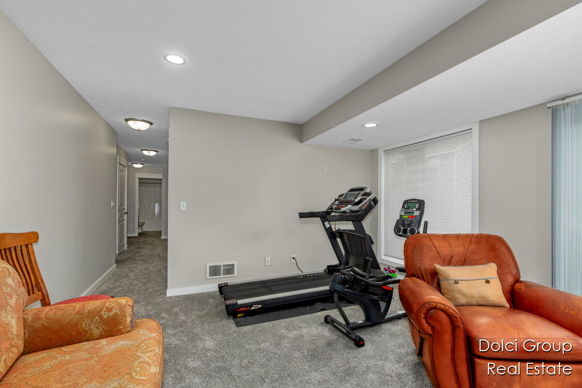 3126-4681 Shooks Drive