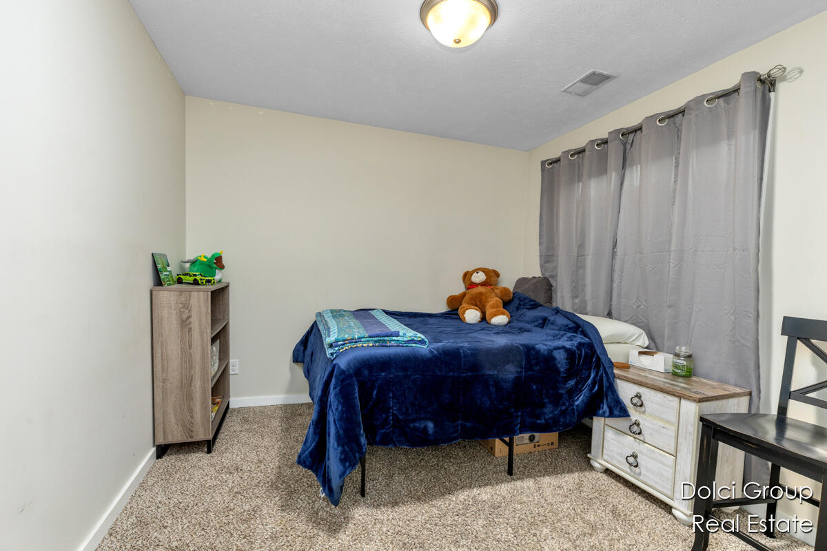 3126-4681 Shooks Drive