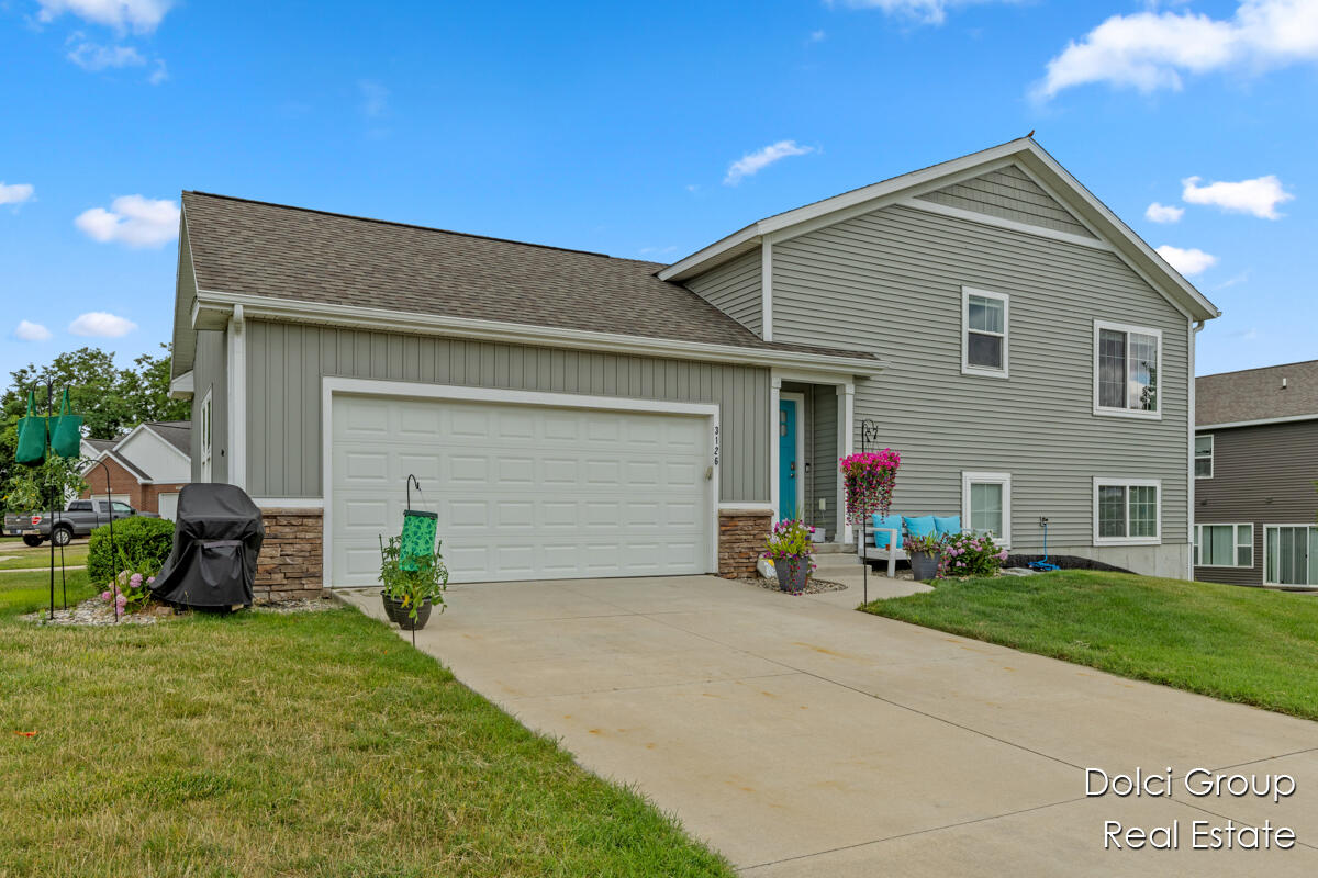 3126-4681 Shooks Drive