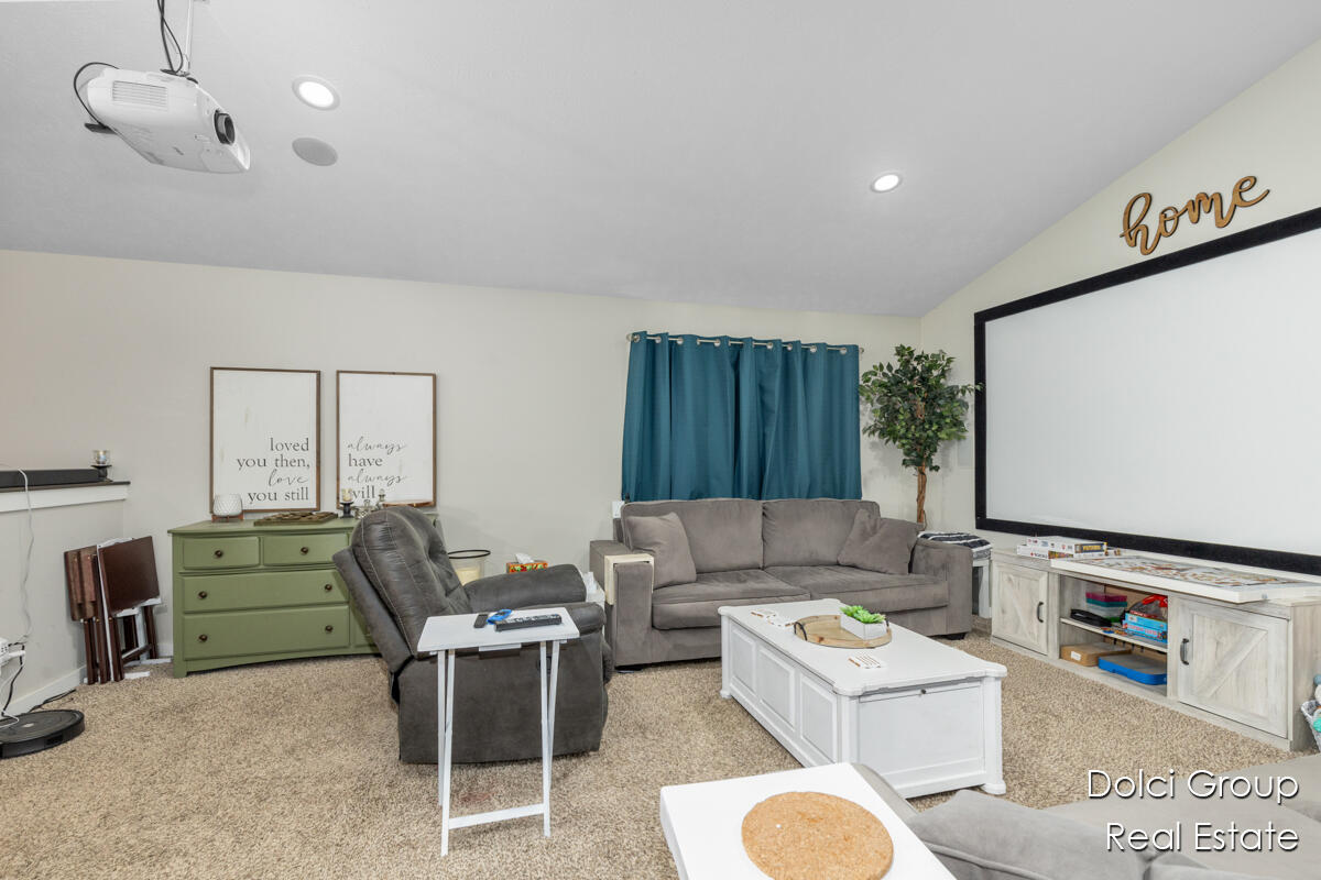 3126-4681 Shooks Drive