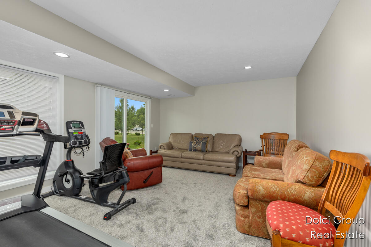 3126-4681 Shooks Drive