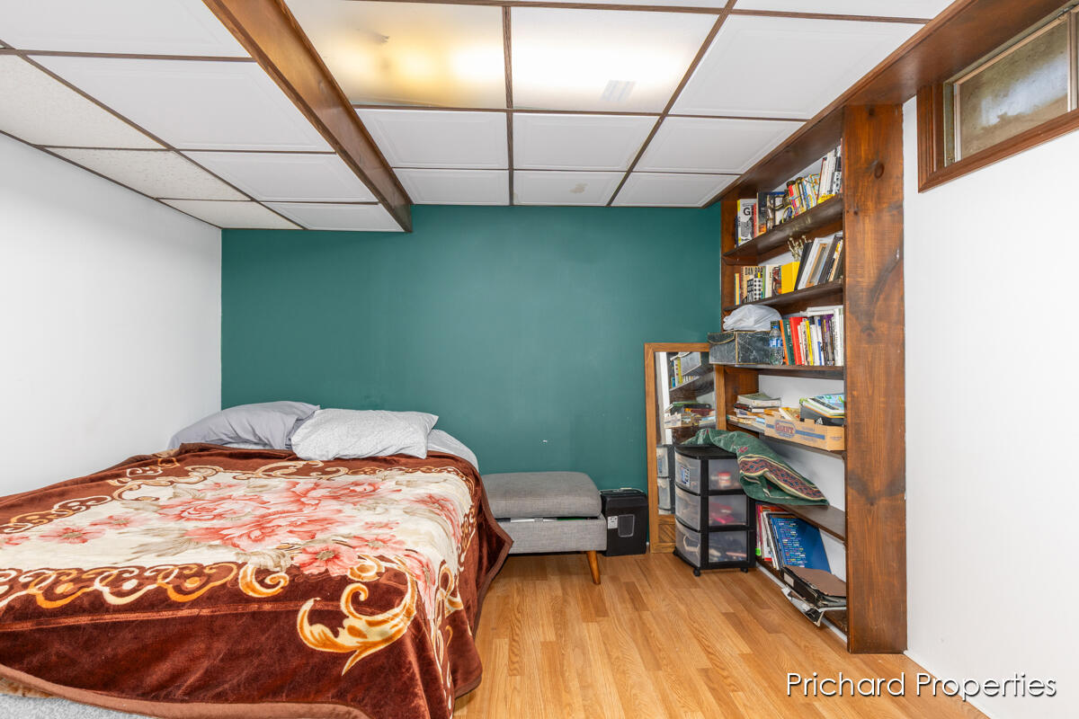 1734 Pleasantwood Drive