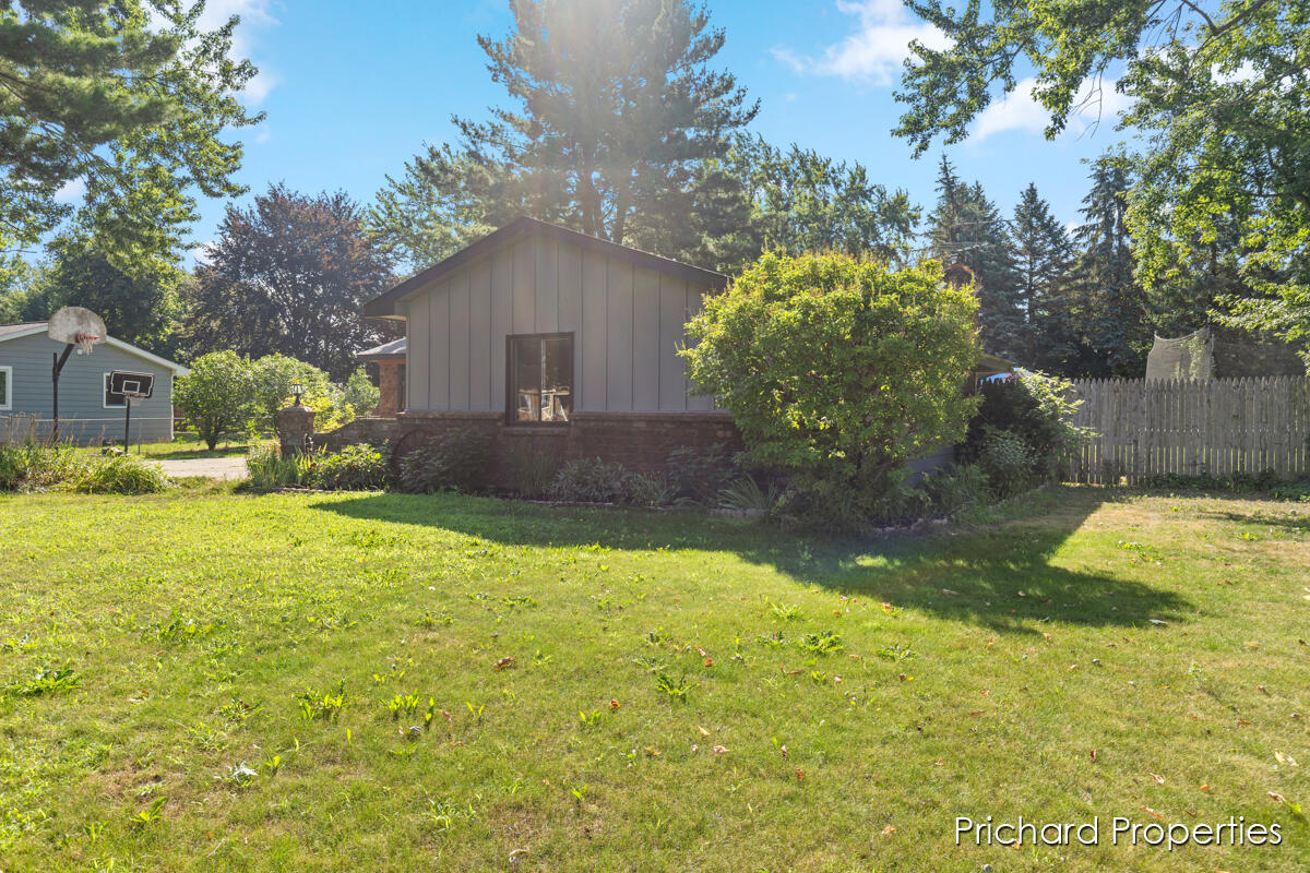 1734 Pleasantwood Drive