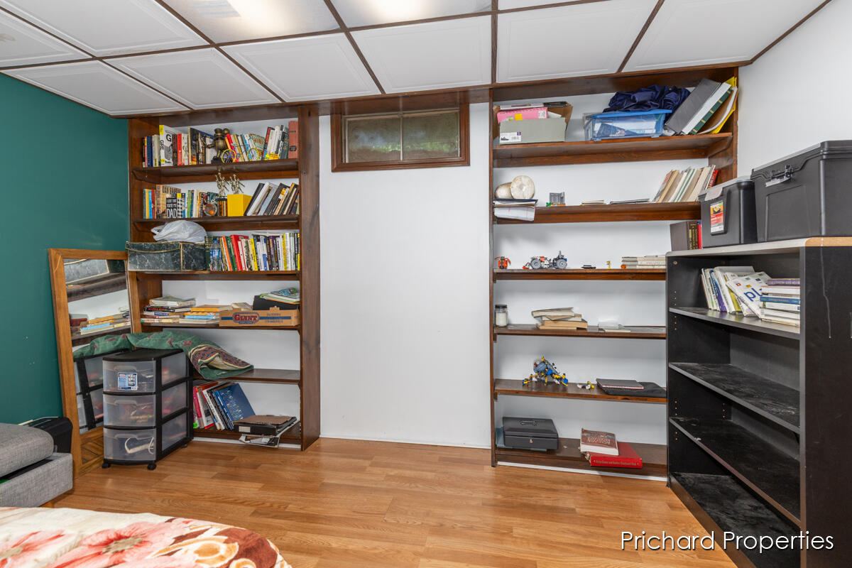 1734 Pleasantwood Drive