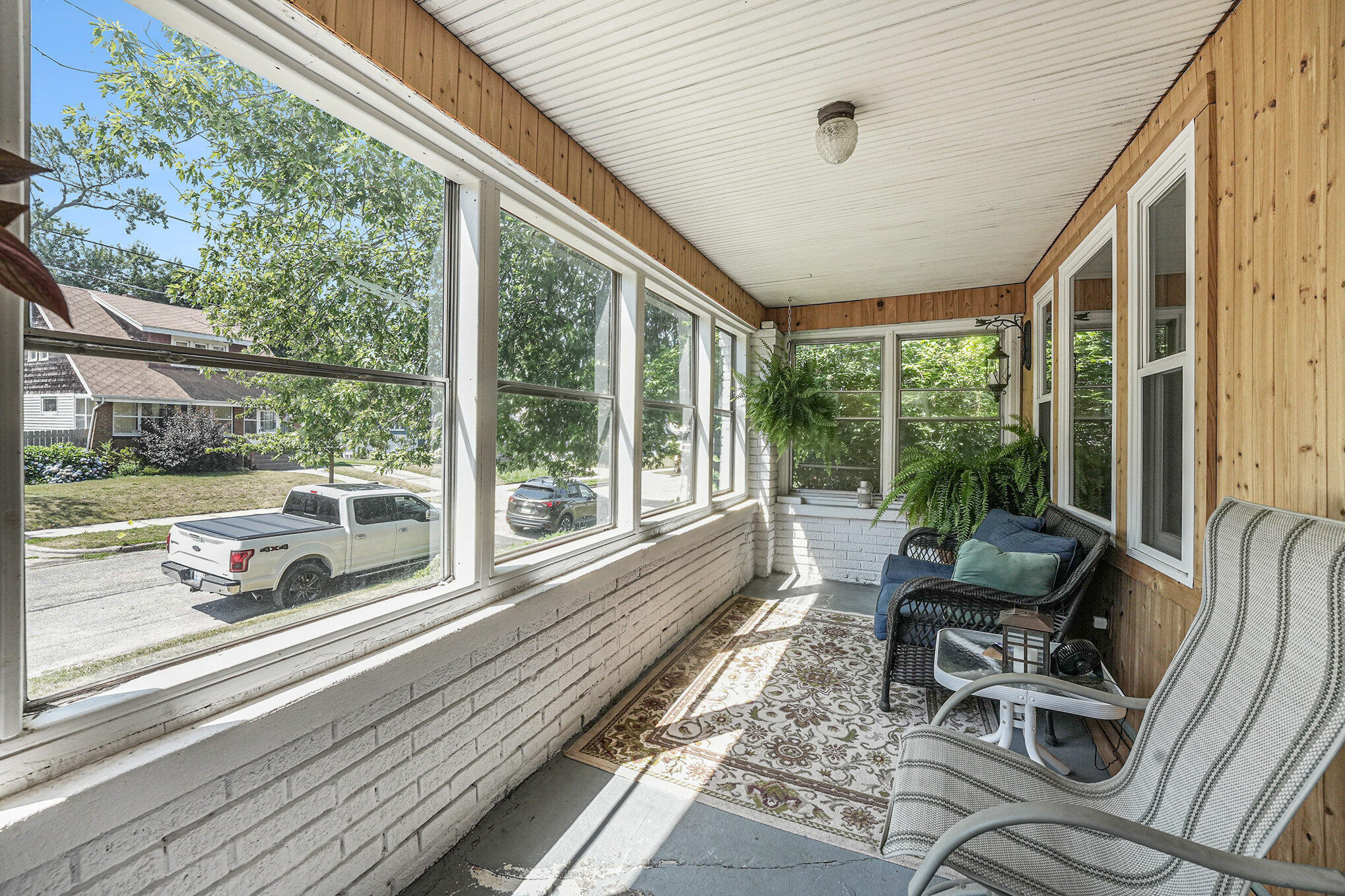 237 Elmwood Street NE